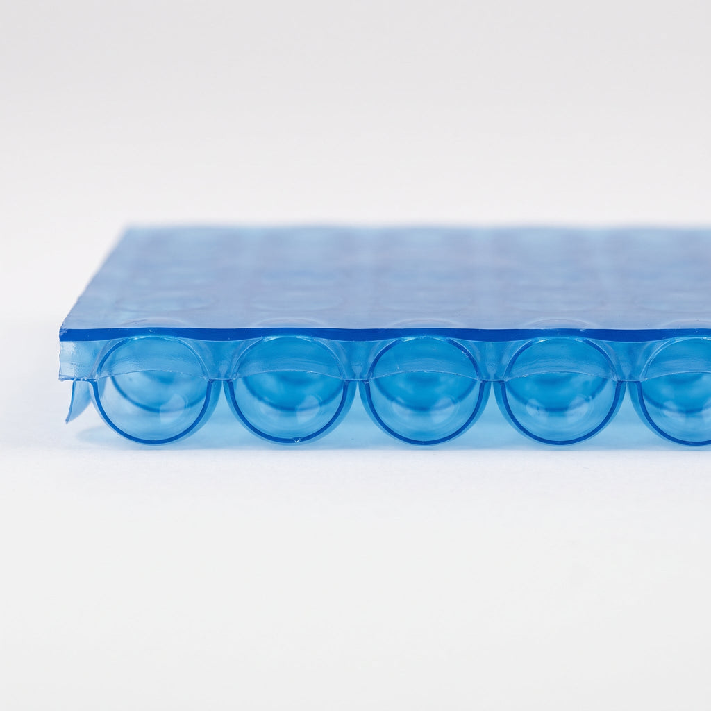 Profil d'une bâche à bulles 500 microns montrant les alvéoles d'air scellées